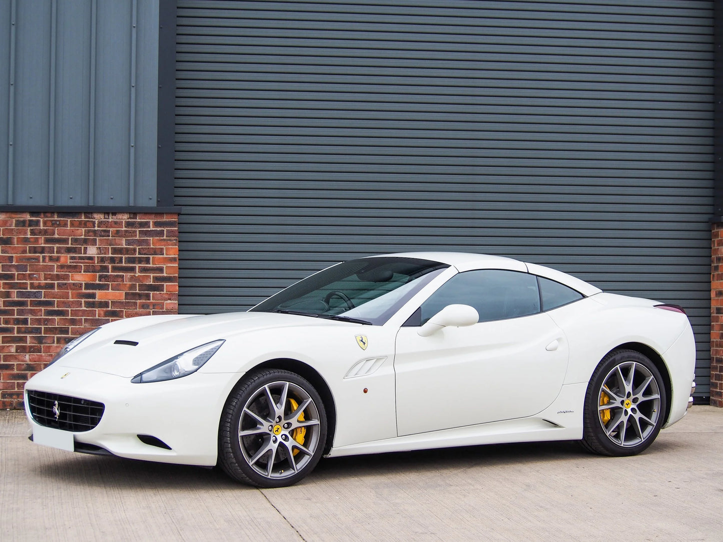 Ferrari California